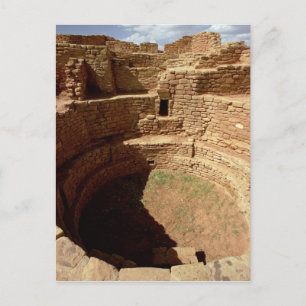 Eintritt in eine Kiva, gebaut 11.-14. Jahrhundert Postkarte