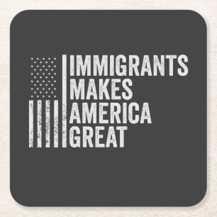 Einwanderer machen Amerika zu einer großen Fahne g Rechteckiger Pappuntersetzer