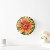 Einzelne orangefarbene Blume Runde Wanduhr (Zuhause)
