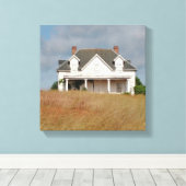 Einzelne Zuhause im Feld Leinwanddruck (Insitu (Holzboden))