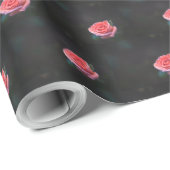 Einzelnes rosa Rosenmuster Geschenkpapier (Rolleneckpunkt)
