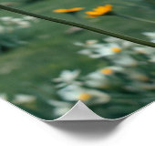 Einzigartige elegante, knisternde Frau in rosa Kle Poster (Ecke)