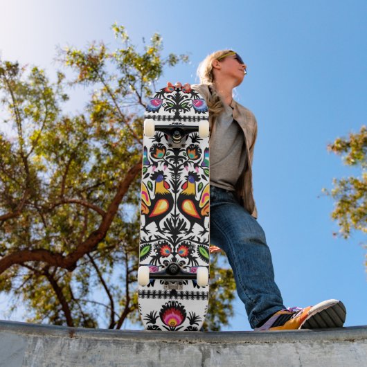 Einzigartige Folklore-Komposition Skateboard (Außenbereich 1)