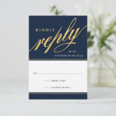 Einzigartige moderne Navy & Gold Script-Antwortkar RSVP Karte (Stehend Vorderseite)