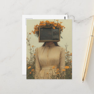 Einzigartige surrealistische Frau mit TV als Kopf Postkarte