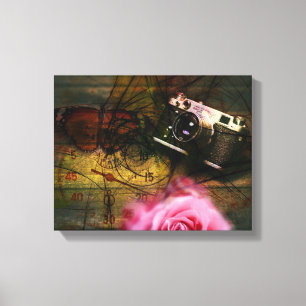 Einzigartige Vintage Kamera, Uhr und Blume Leinwanddruck