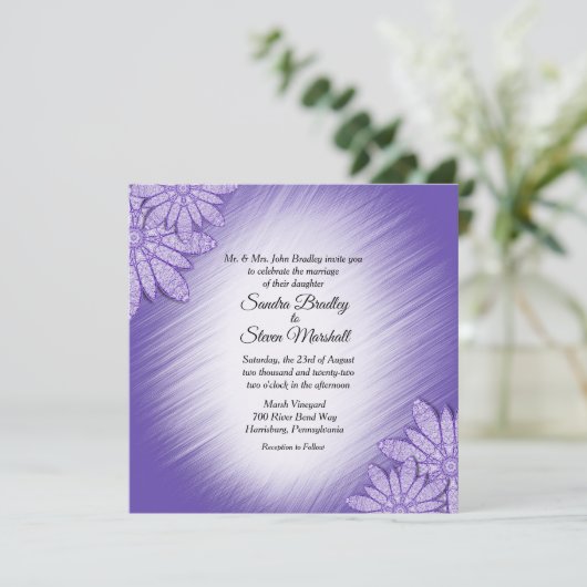 Einzigartige Violett-Hue-Akzente Hochzeitsfeier Einladung (Stehend Vorderseite)