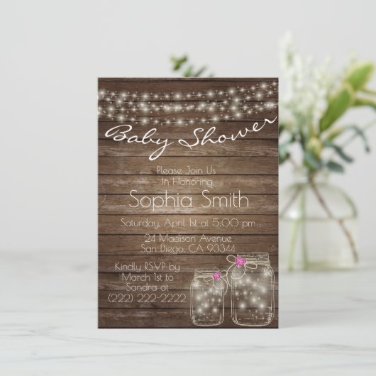 Einzigartige Wood Rustic Mason Jar Babydusche Einladung (Stehend Vorderseite)