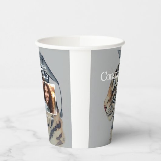 Einzigartiger Abschluss Pappbecher (Links)