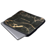 Einzigartiger antiker schwarzer Marmor und Name Laptopschutzhülle (Vorne Knopf)