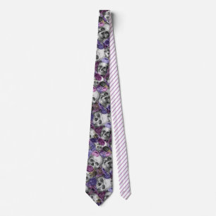 Einzigartiger Halloween-Schädel in Schwarz und Lil Krawatte