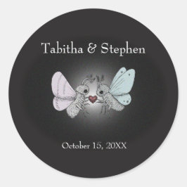 Einzigartiger Moth Gothic Horror Lover Gastgeschen Runder Aufkleber