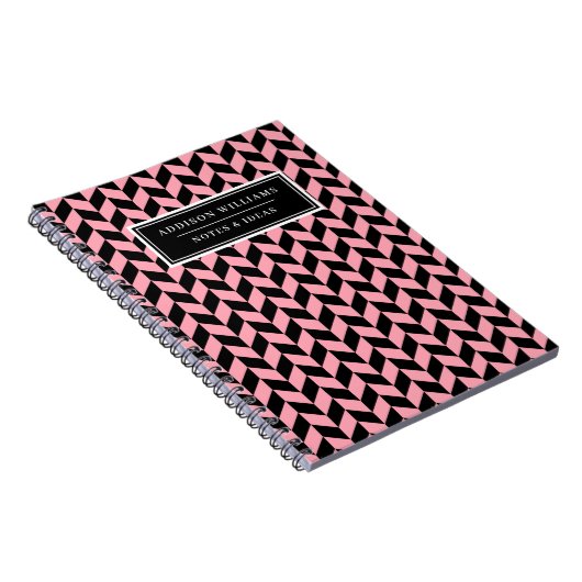 Einzigartiger Name Pink Black Herringbone Pattern Notizblock (Rechte Seite)