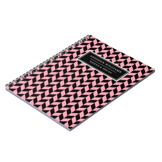 Einzigartiger Name Pink Black Herringbone Pattern Notizblock (Linke Seite)