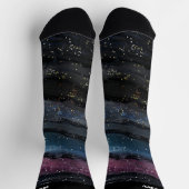 Einzigartiger und farbenfroher schwarzer Hintergru Socken (Oben)