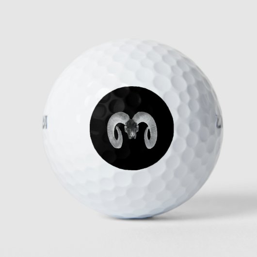 einzigartiger und handgefertigter Ziegenschädel Golfball (Vorderseite)