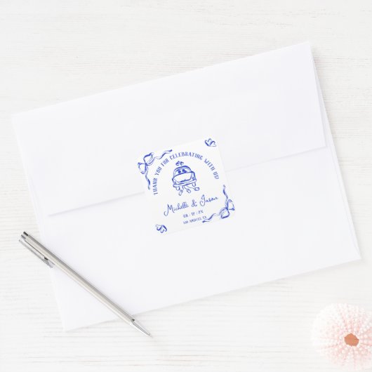 Einzigartiger Whimsical Hand Drawn Französischer B Quadratischer Aufkleber (Umschlag)