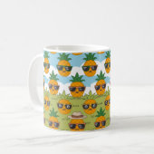 Einzigartiges Design für Ananas Kaffeetasse (Vorderseite Links)