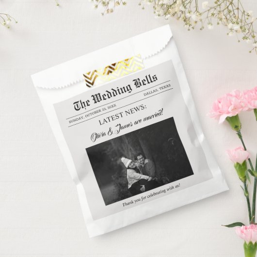 Einzigartiges Fun Newspaper Wedding Foto Geschenktütchen (Versiegelt)