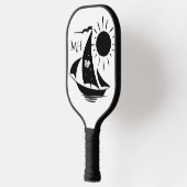 Einzigartiges Monogramm für das Whimsical Theater  Pickleball Schläger (Links)