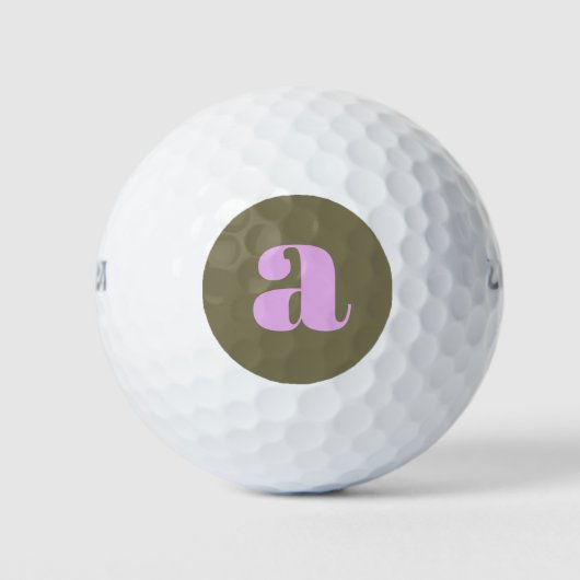 Einzigartiges Olive und Lilac Bold Retro Monogramm Golfball (Vorderseite)