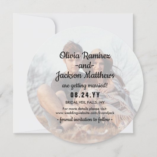 Einzigartiges Round Foto Moderne Black and Gold Ho Save The Date (Rückseite)