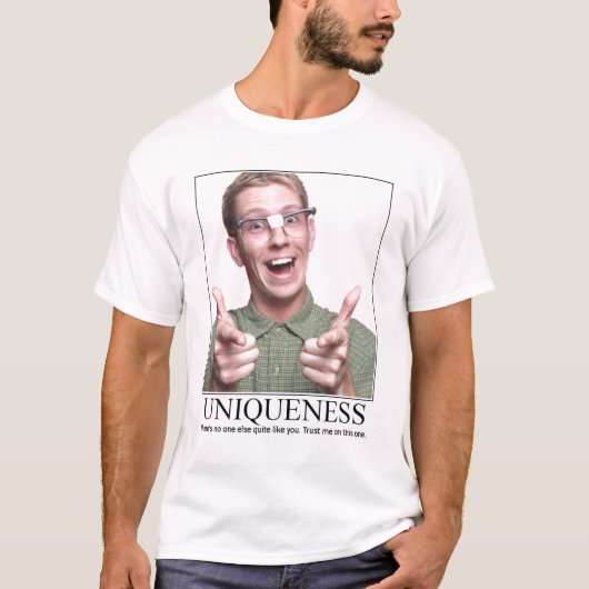 EINZIGARTIGKEIT T-Shirt (Vorderseite)