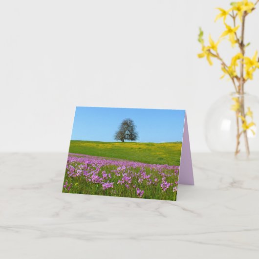 Einzige Baum-Horizont-Blumen-leere Karte (Gelbe Blume)