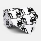 Einziger Parkplatz des Fahrers hinten Krawatte (Gerollt)