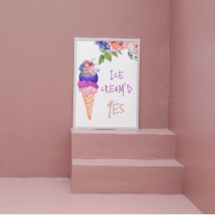 Eis Cream'd Yes Brautparty Sie ist aufgedeckt Poster