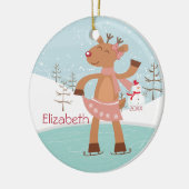 Eis-Skaten-Ren-datierte Weihnachtsverzierung Keramikornament (Links)