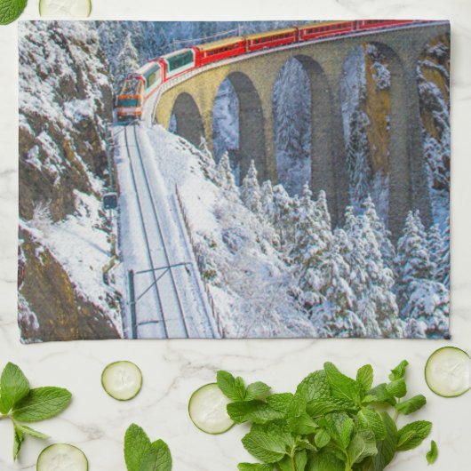 Eis und Schnee | Bernina Express, Schweiz Geschirrtuch (Gefaltet)