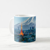 Eis und Schnee | Fuji & Tokyo Skyline Kaffeetasse (Vorderseite Links)