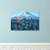 Eis und Schnee | Fuji & Tokyo Skyline Leinwanddruck (Insitu (Holzboden))