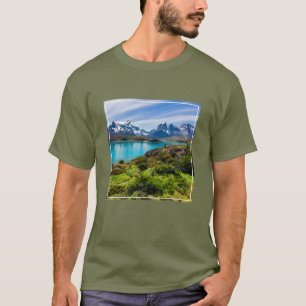 Eis und Schnee   Pehoe-See, Patagonia, Chile T-Shirt