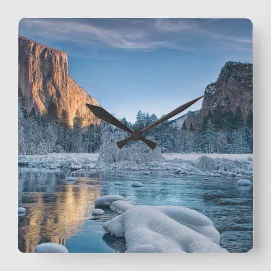 Eis und Schnee | Rime Ice im Yosemite-Tal Quadratische Wanduhr (Vorderseite)