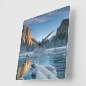 Eis und Schnee | Rime Ice im Yosemite-Tal Quadratische Wanduhr (Winkel)