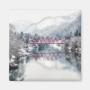 Eis und Schnee   Rote Brücke im Winter, Japan Magnet