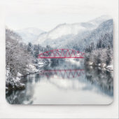 Eis und Schnee | Rote Brücke im Winter, Japan Mousepad (Vorne)