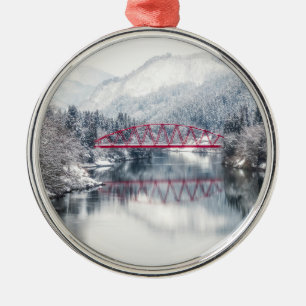 Eis und Schnee Rote Brücke im Winter, Japan Ornament Aus Metall