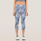 Eis und Schnee Textured Blue Weihnachtsmuster Capri Leggings (Vorderseite)