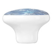 Eis und Schnee Textured Blue Weihnachtsmuster Keramikknauf (Seitenansicht)