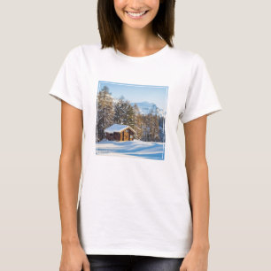 Eis und Schnee Winterlogmelkabine Schweizer Alpe T-Shirt