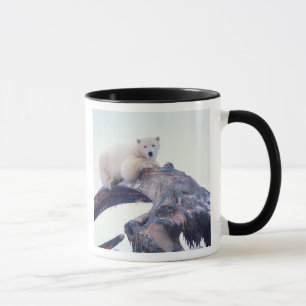 Eisbär auf einem Oberkieferknochen eines Grönlandw Tasse