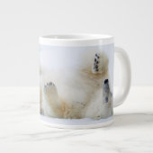 Eisbär im Schnee, Norwegen Jumbo-Tasse (Vorderseite Rechts)