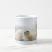 Eisbär im Schnee, Norwegen Kaffeetasse (Mittel)