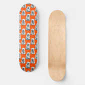 Eisbär-Musterdesign auf Orange Skateboard (Vorderseite)