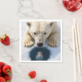Eisbär starrt auf einen Fisch Serviette (Beispiel)