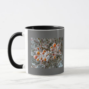 Eisbedeckte Rote Berries-Tasse Tasse