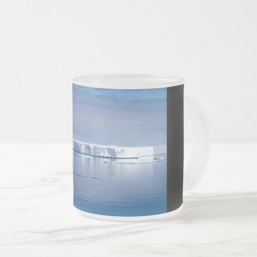 Eisberg Mattglastasse (VorderseiteRechts)